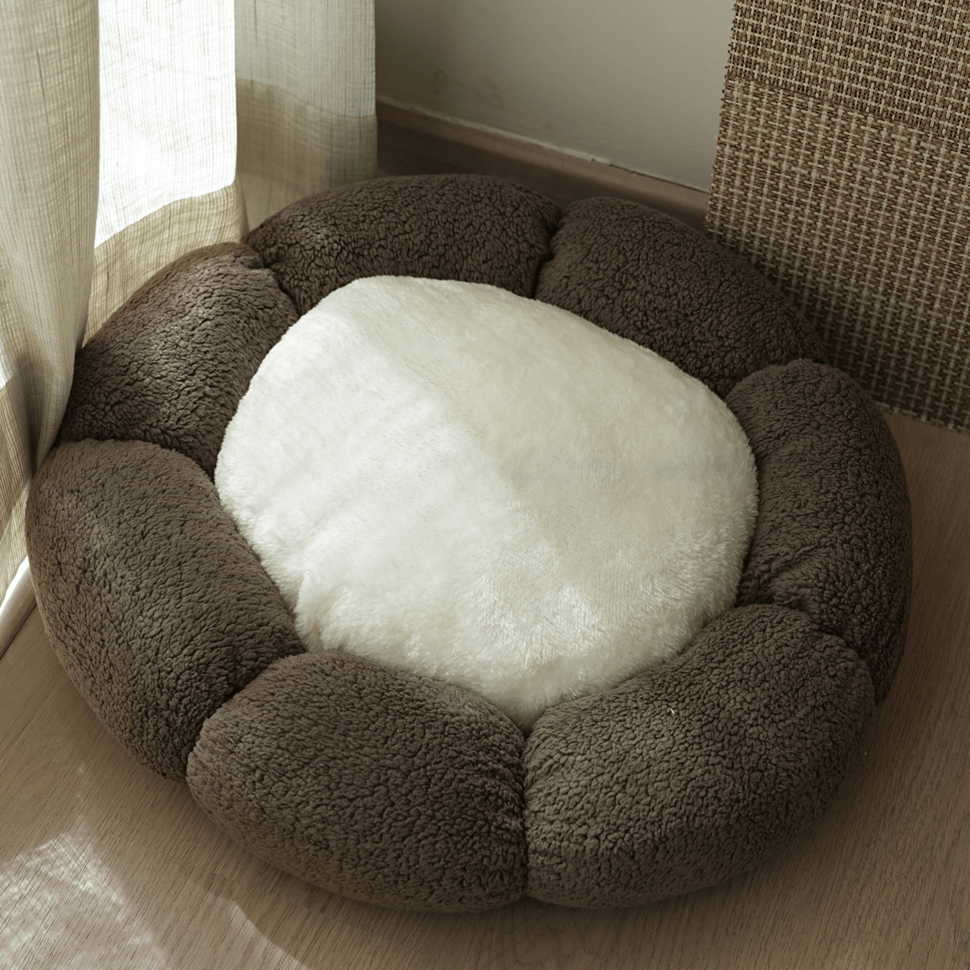 FLORA BED (TAN)